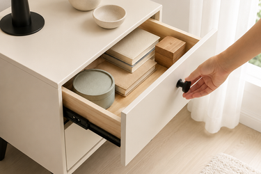 Modern Minimalist 2-Drawer Nightstand with Legs