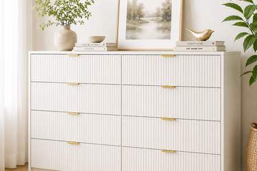 Modern 8 Drawer Fluted Dresser Model No: DR226